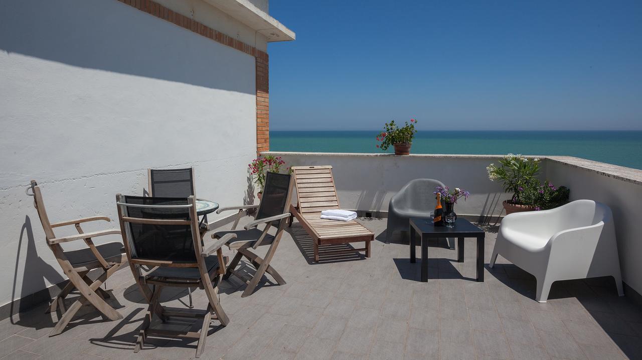 Hotel Bianchi Nicola Porto Recanati Exterior photo